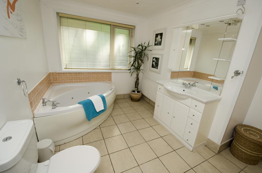 Watermouth Lodges 伊尔弗勒科姆 客房 照片