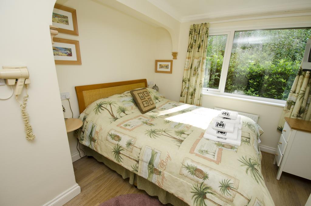Watermouth Lodges 伊尔弗勒科姆 客房 照片