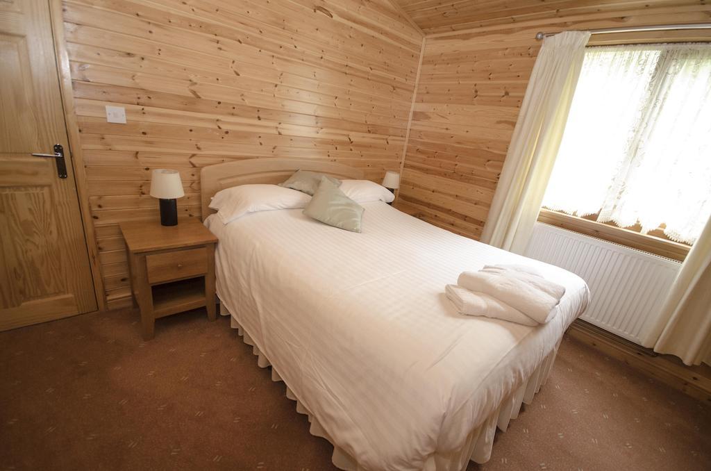 Watermouth Lodges 伊尔弗勒科姆 客房 照片
