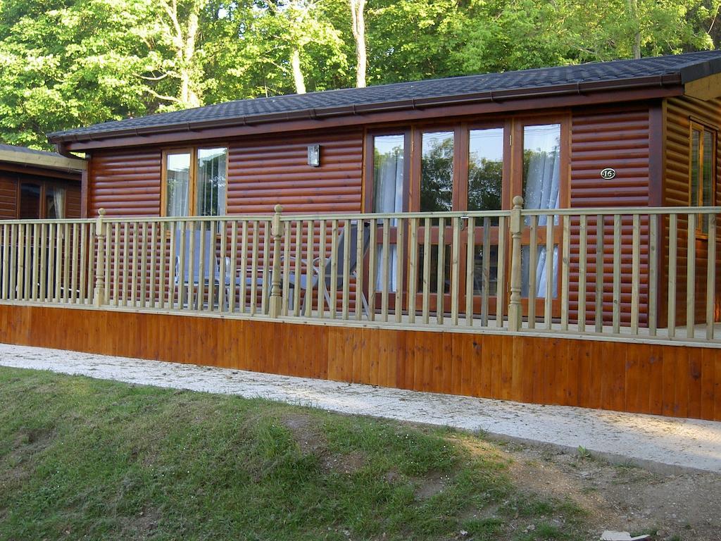Watermouth Lodges 伊尔弗勒科姆 客房 照片
