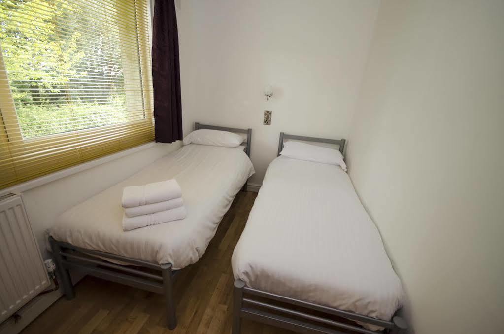 Watermouth Lodges 伊尔弗勒科姆 外观 照片